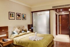 The Golden Palm Hotel and Spa Delhi