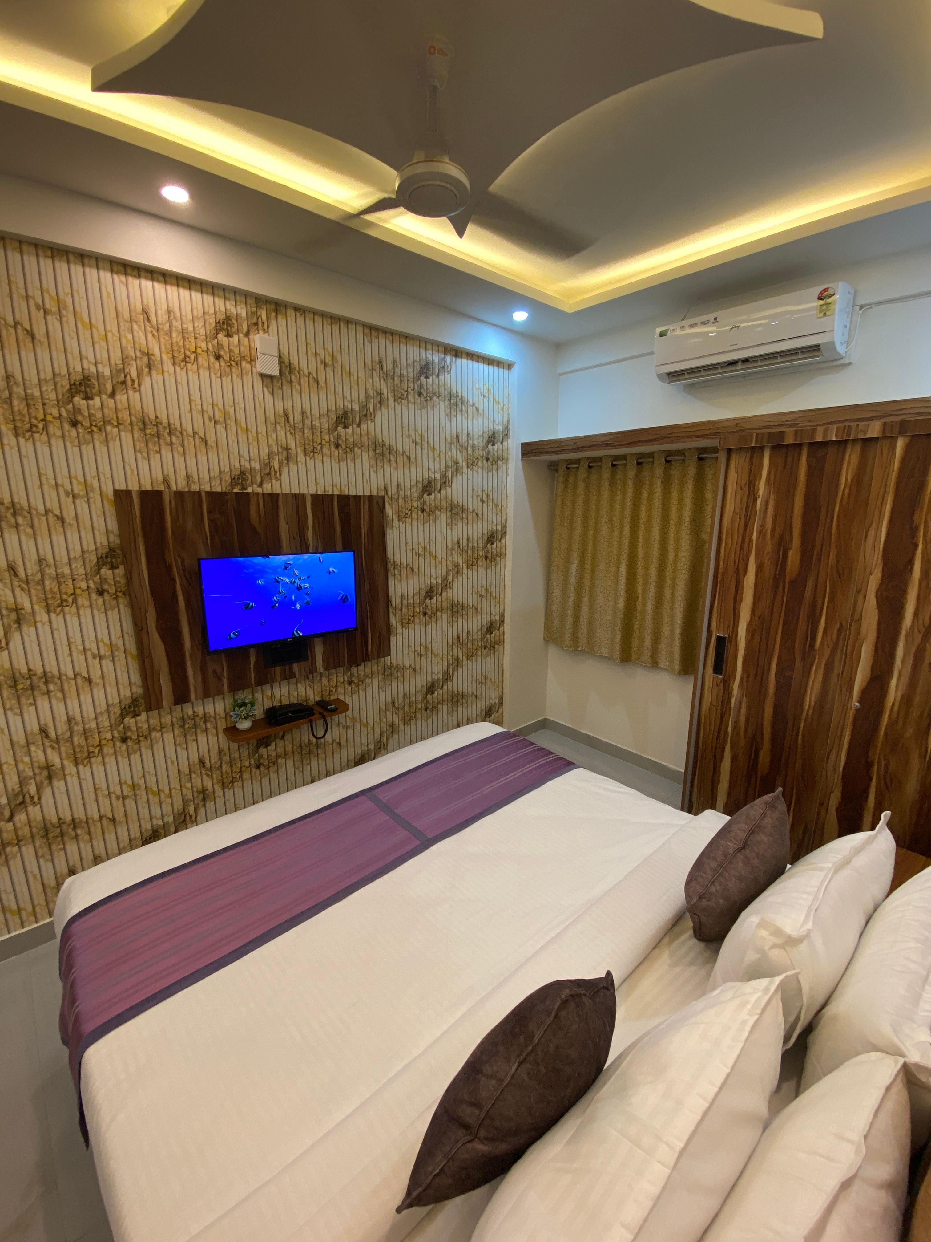 Legend Royal Suites Hotel - Tap to explore photos