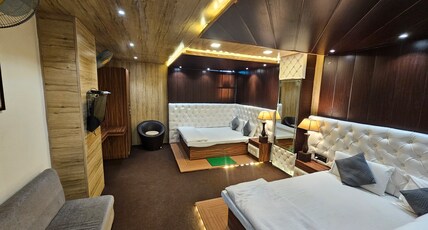 Hotel Shiva Room Type - Family Suite Room Hotel Shiva Room Type - Family Suite Room