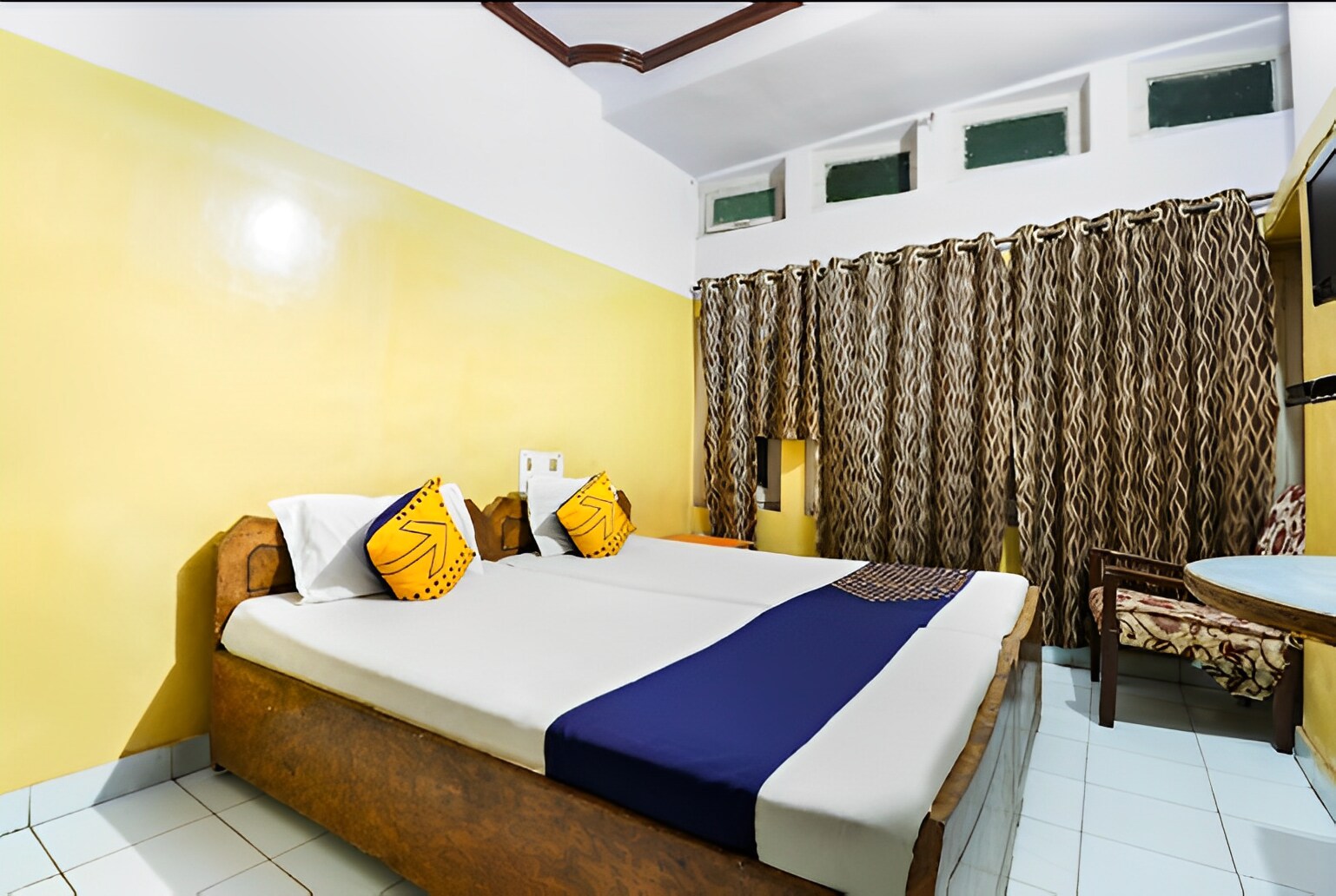 Hotel Rajshree and restaurant - Tap to explore photos