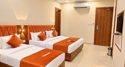Hotel Embassy Room Type - Family Room