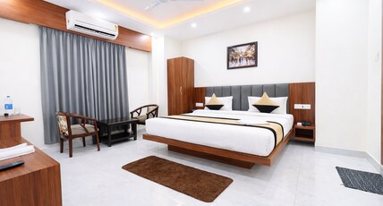 Hotel Groves Room Type - Suite Room