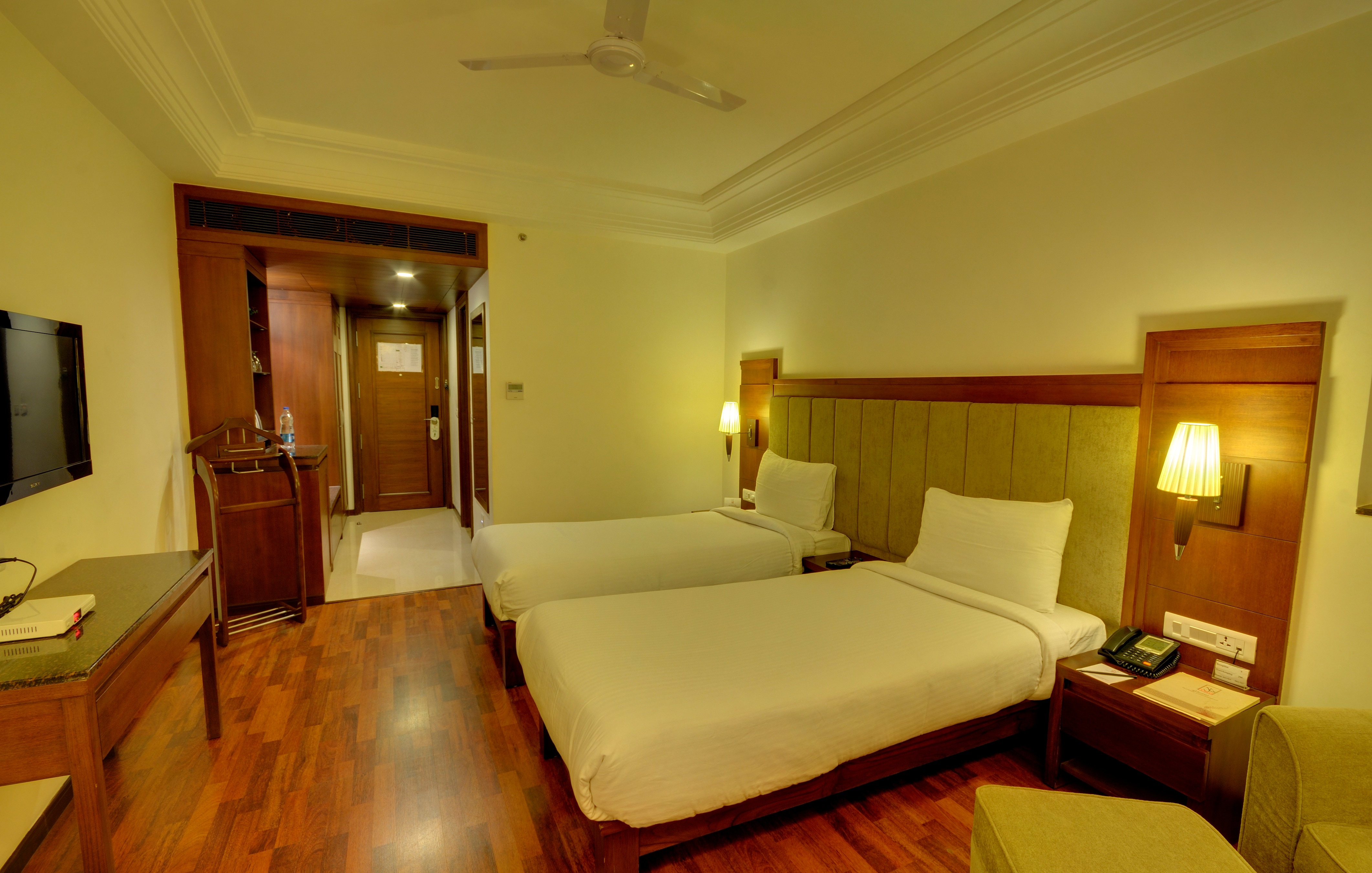 Hotel Kailash International - Tap to explore photos