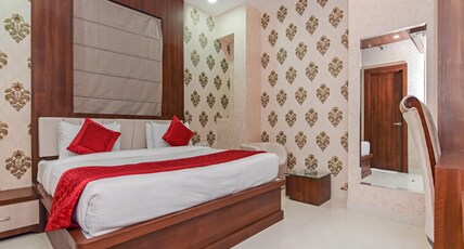 Hotel Uday Palace Room Type - Executive Room Hotel Uday Palace Room Type - Executive Room
