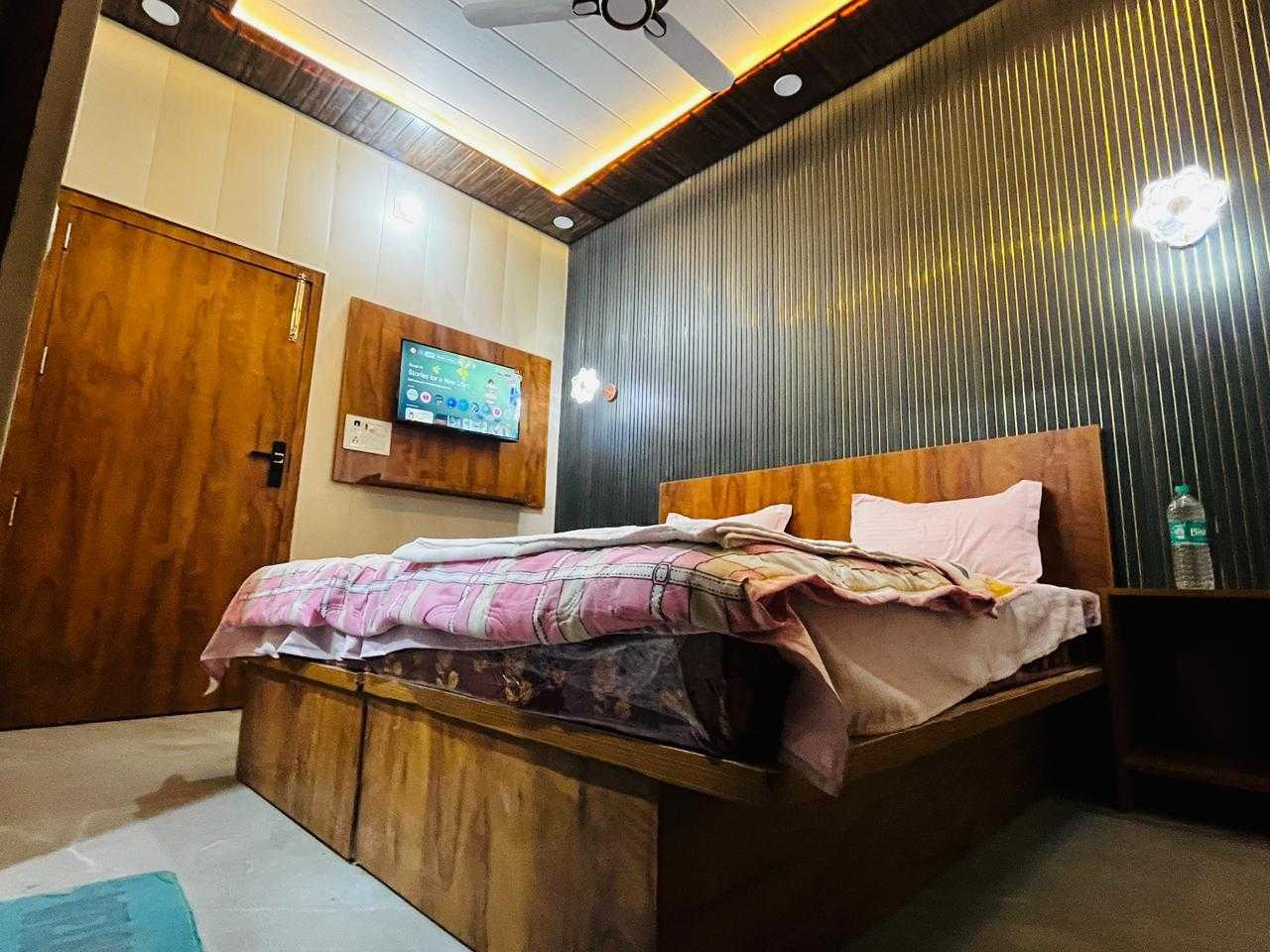 SPOT ON Hotel Crystal Haven - Tap to explore photos