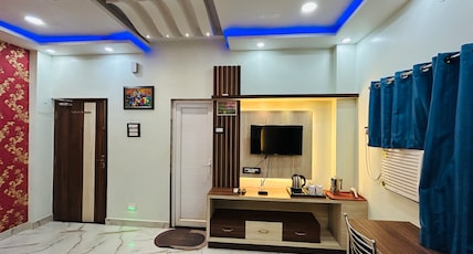 GP GUEST HOUSE NEAR VISHNUPAD TEMPLE Room Type - Premium Deluxe Room With Sofa GP GUEST HOUSE NEAR VISHNUPAD TEMPLE Room Type - Premium Deluxe Room With Sofa