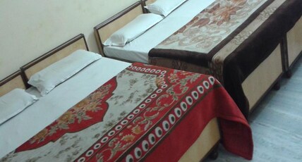 Hotel Sagar Room Type - Non AC Family Deluxe Room
