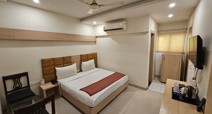Hotel Horizon Plaza Room Type - Super Deluxe Room