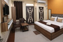 hotel shivoham