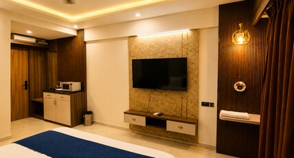 Luxurious Stay at Omaxe Hajratganj Room Type - Luxurious Stay at Omaxe Hajratganj