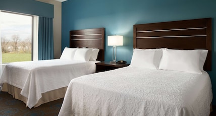 Hampton Inn & Suites Edgewood/Aberdeen-South, MD Room Type - 2 QN STUDIO STE NONSMOKING