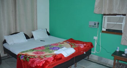 Old Yogi Lodge Room Type - Standard Non-AC