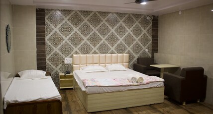 Hotel White Hous Inn Room Type - Suite Room