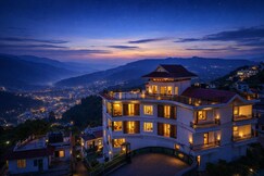 Sucasa Hills Meraki Grand Two Mins Walk From MG Marg