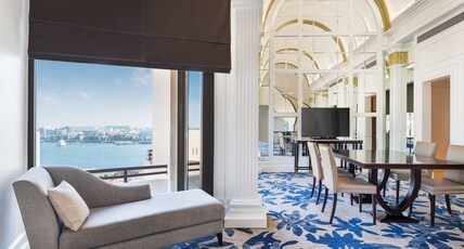 Radisson Blu Hotel, Dubai Deira Creek Room Type - Presidential Suite - Lounge Access Radisson Blu Hotel, Dubai Deira Creek Room Type - Presidential Suite - Lounge Access