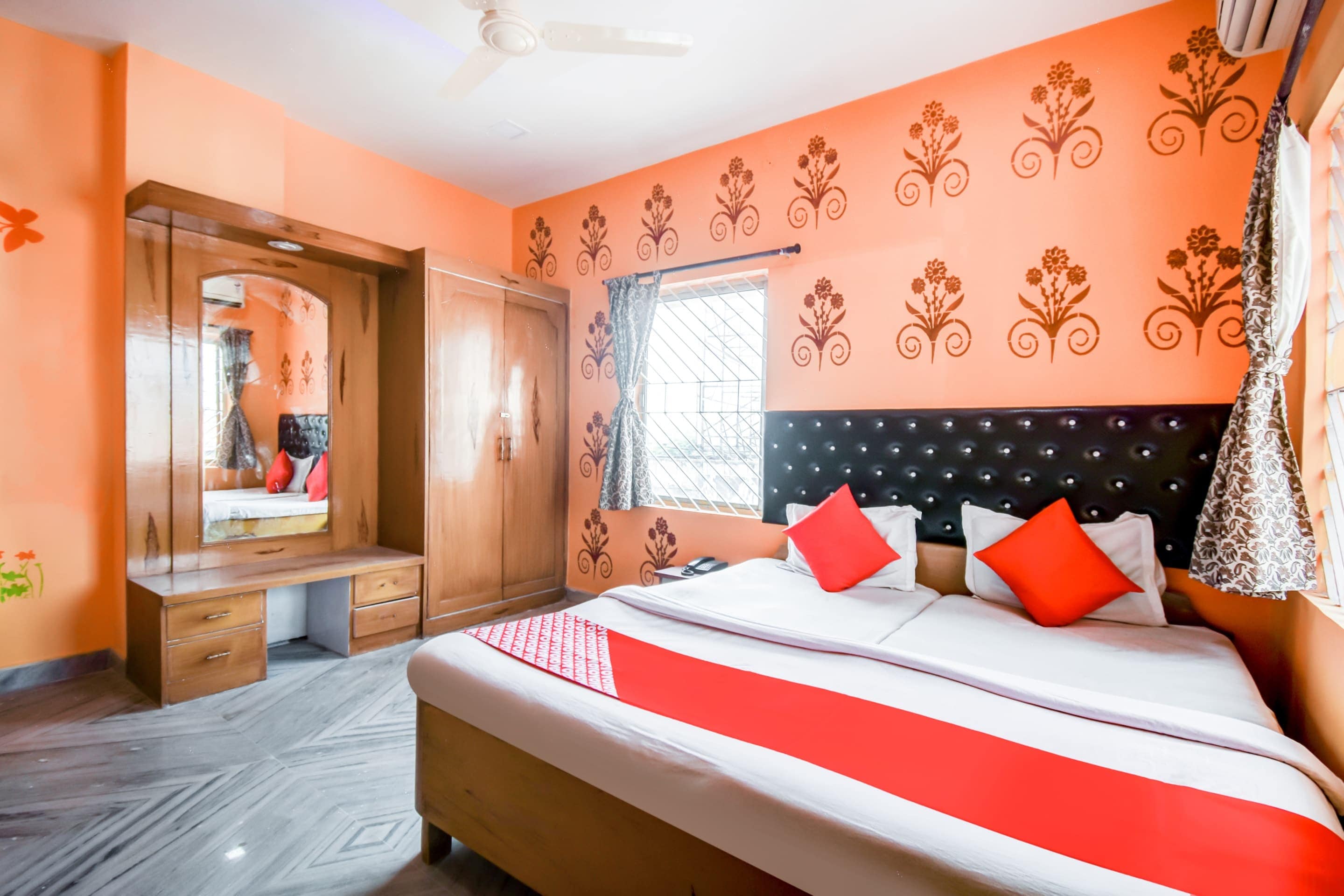 Super Hotel O Priyal Amrit Sagar - Tap to explore photos