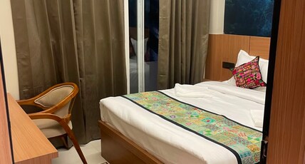 The Mewar By vasundhara Hotels A unit of Tip Top Room Type - Luxury Room with Balcony