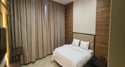 Hotel Sachin Executive Restaurant and lodging Room Type - Deluxe AC