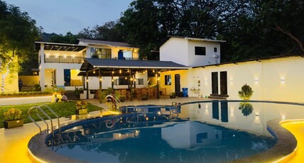 Casa Mounterria Villa and Resorts Room Type - Super Deluxe Room In Villa 
