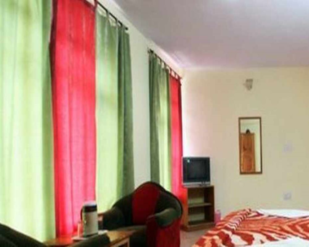 Hotel Shyam Utsav - Tap to explore photos