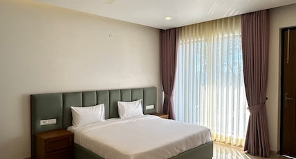 Le Reve Valley Premium Rooms Room Type - Premium Room 2 G.F. with Garden and Mountain View Le Reve Valley Premium Rooms Room Type - Premium Room 2 G.F. with Garden and Mountain View