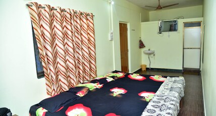 Asiya Guest House Room Type - Standard Non AC room
