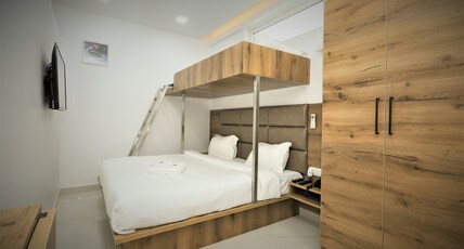 SIRA ROOMS Room Type - Executive AC Bunker