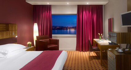 Radisson Blu Hotel Liverpool Room Type - Standard Room Superior - 23 rooms