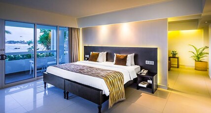 Mount Lavinia Beach Hotel Room Type - Ocean View Suite