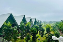 Sakhi A Luxury Lakeview Resort