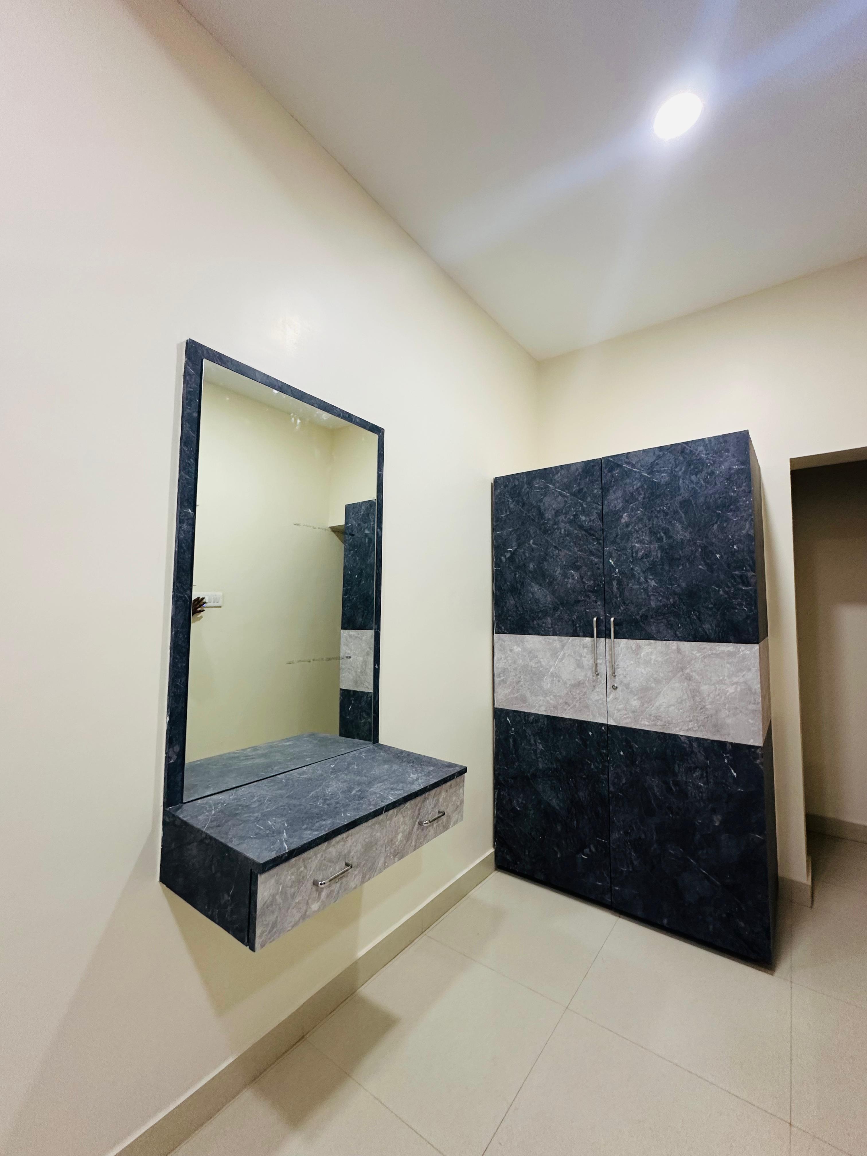 Hotel Mayur - Tap to explore photos