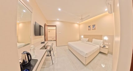 S S GRANDEUR SERVICE APPARTMENTS Room Type - Family Room 2 BHK S S GRANDEUR SERVICE APPARTMENTS Room Type - Family Room 2 BHK