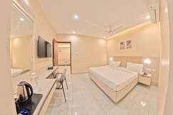 S S GRANDEUR SERVICE APPARTMENTS