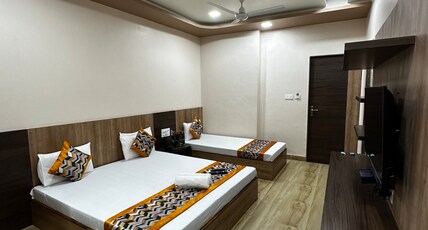 Hotel Royal Suites Plus (100 Meters From Dargah) Room Type - Royal Premium Triple Bedroom Hotel Royal Suites Plus (100 Meters From Dargah) Room Type - Royal Premium Triple Bedroom