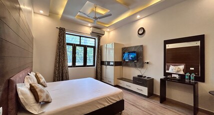 Malsi Hill View Homestays | Rooms & Caretaker Room Type - Super Deluxe