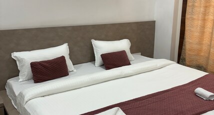 Sukoon Grandeur Room Type - Classic Room
