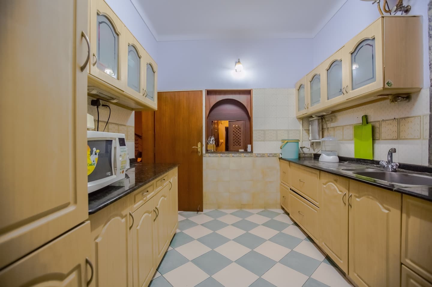 Coliving Homestay - Tap to explore photos