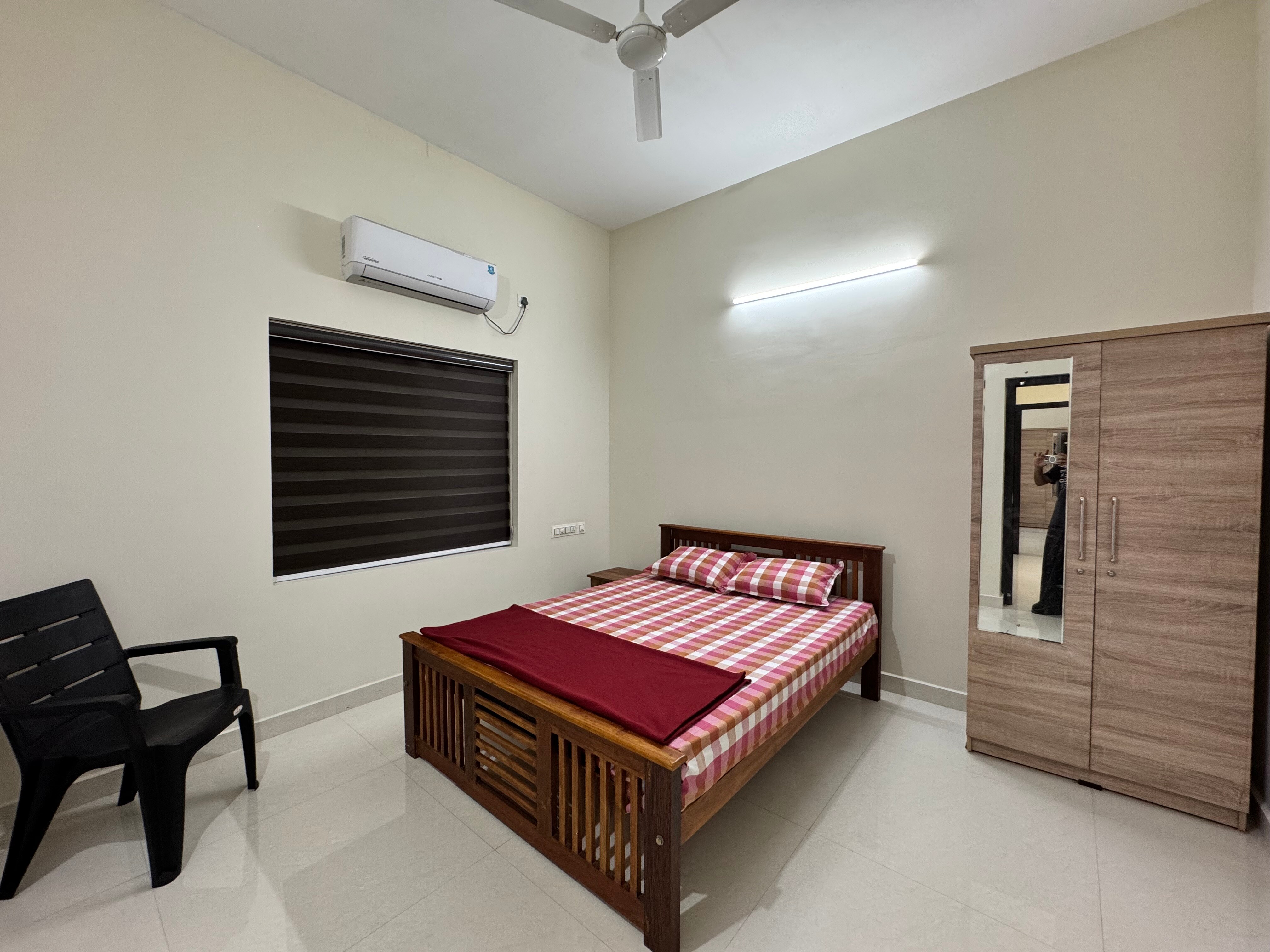 PVs Furnished Apartment - Tap to explore photos