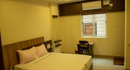 Crystal Inn Room Type - Deluxe Rooms