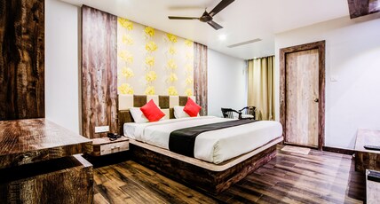 Hotel West Inn Room Type - Deluxe Room