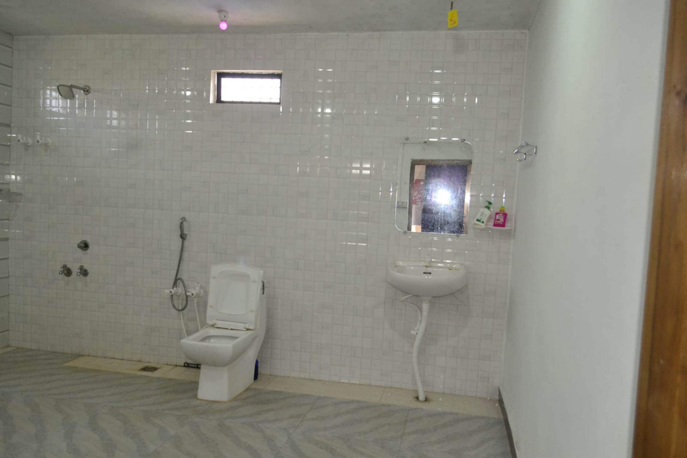 Deshmukh Homestay - Tap to explore photos