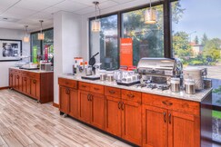 Hampton Inn Seattle/Airport
