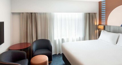 ibis Styles Sydney Central Room Type - Deluxe King Room