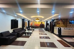 Hotel Metta Budhha International