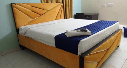 Hotel Cred Luxury Rooms Near Gachibowli Room Type - Deluxe NON AC Hotel Cred Luxury Rooms Near Gachibowli Room Type - Deluxe NON AC
