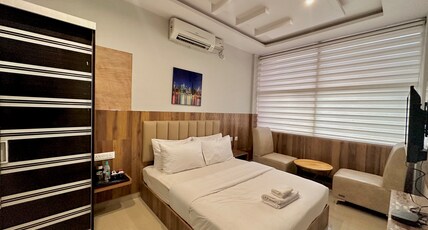 Hotel Avenue Suites International Airport Room Type - Superior Executive Room