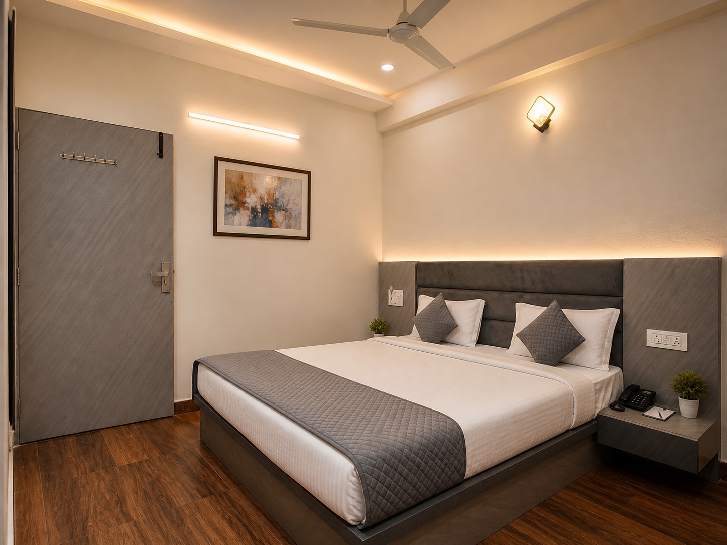 HOTEL HARI KRIPA DHAM NEAR PREM MANDIR VRINDAVAN - Tap to explore photos
