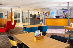 Holiday Inn Express PETERBOROUGH