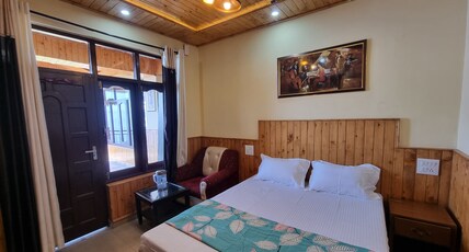 Smart Hill Kalatop Room Type - Deluxe Room