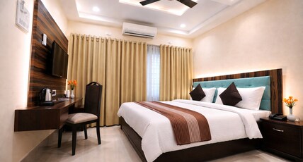 HOTEL CROWN PATLIPUTRA Room Type - Deluxe Double Room